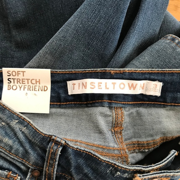 BOYFRIEND SOFT STRETCH DISTRESS DENIM JEANS - Picture 5 of 7